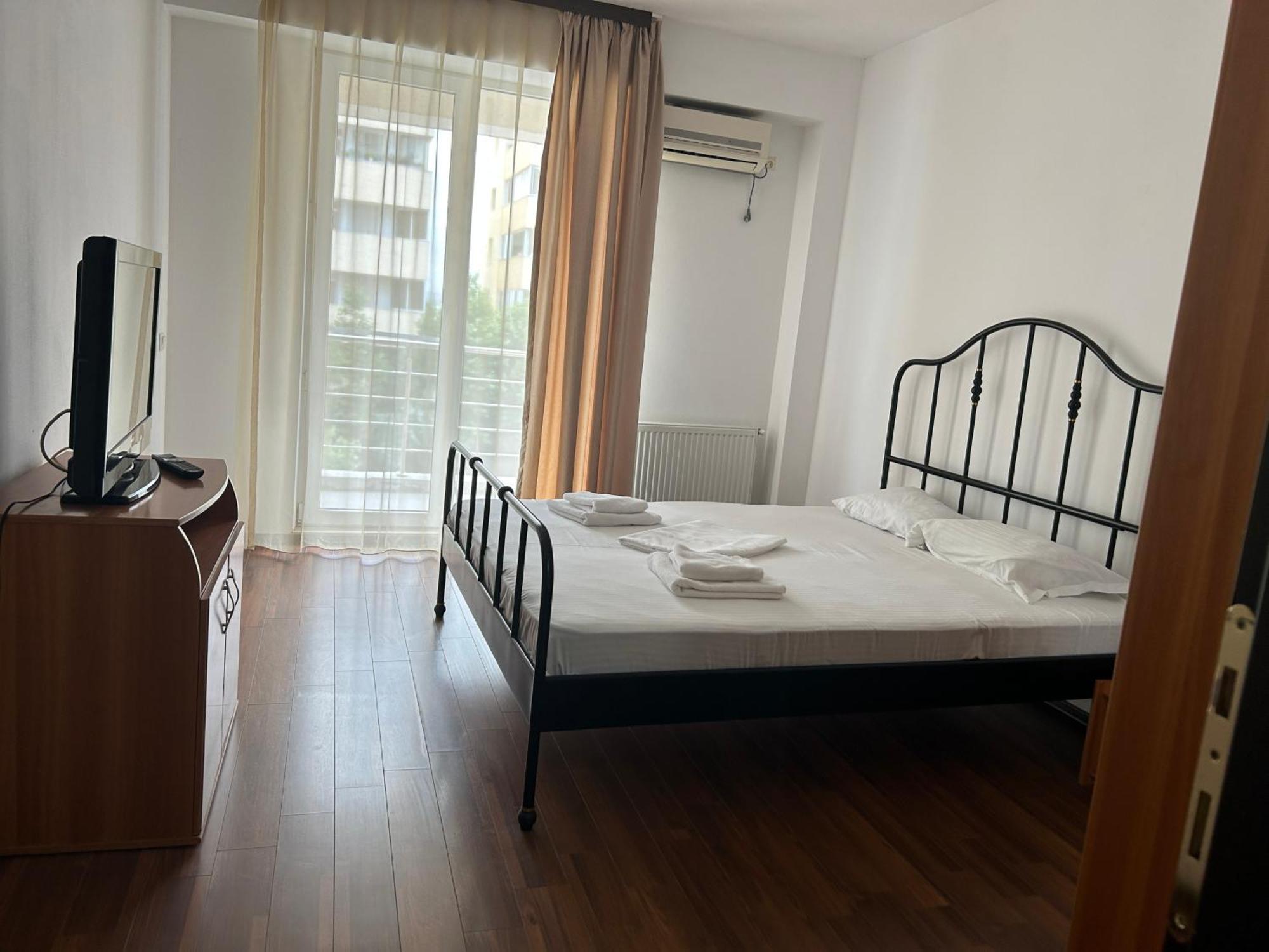 Summerland Apartmants Mamaia Nord Apartment Ngoại thất bức ảnh