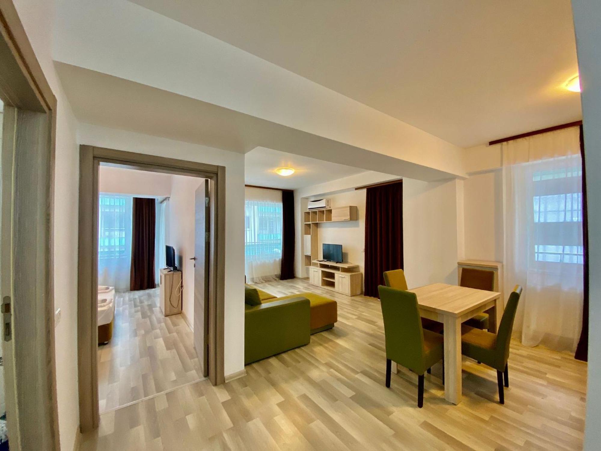 Summerland Apartmants Mamaia Nord Apartment Ngoại thất bức ảnh